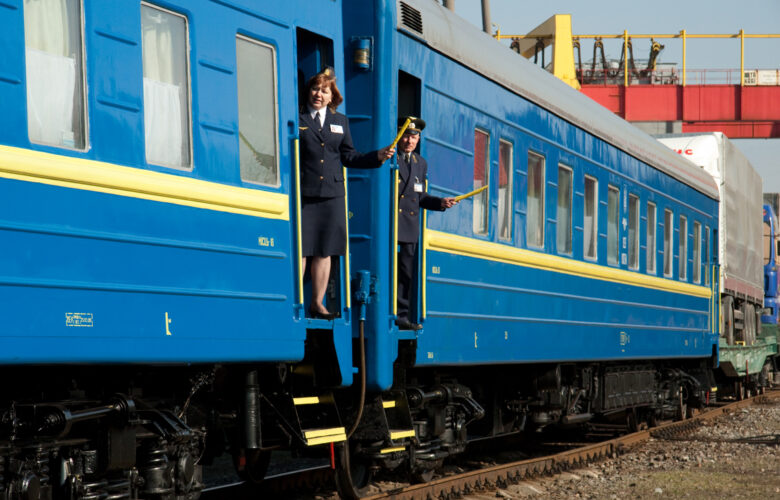 Профспілка в контексті можливих скорочень на УЗ пообіцяла боротись за рядових залізничників