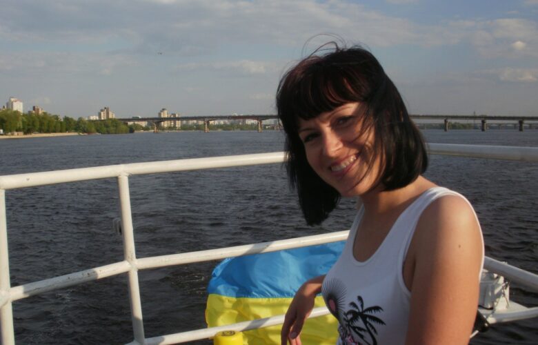 «Київпастранс» звільнив водійку, яка заявила про непридатні ліки у аптечці тролейбусу