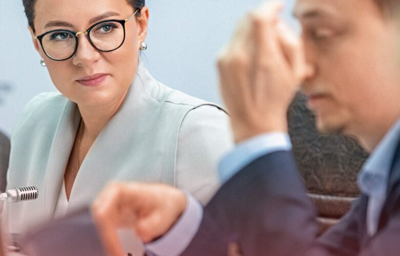 Зміна Кабміну як тригер до соціальної та екологічної кризи